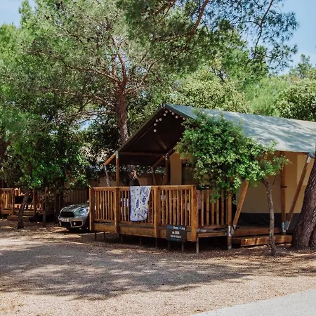 Park Soline Glamping Family Tent Biograd Na Moru