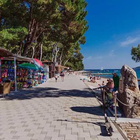 Park Soline Glamping Family Tent Biograd Na Moru