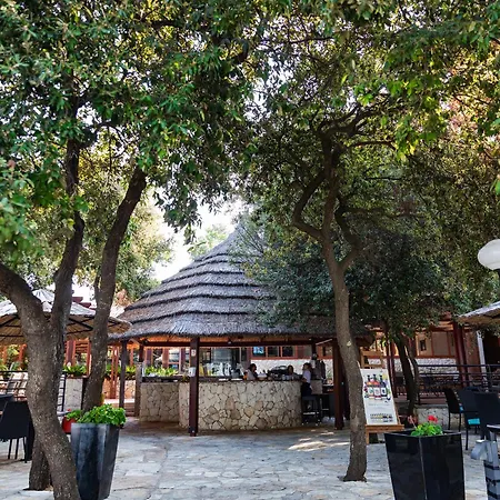 Luksusowy namiot Park Soline Glamping Family Tent Biograd Na Moru
