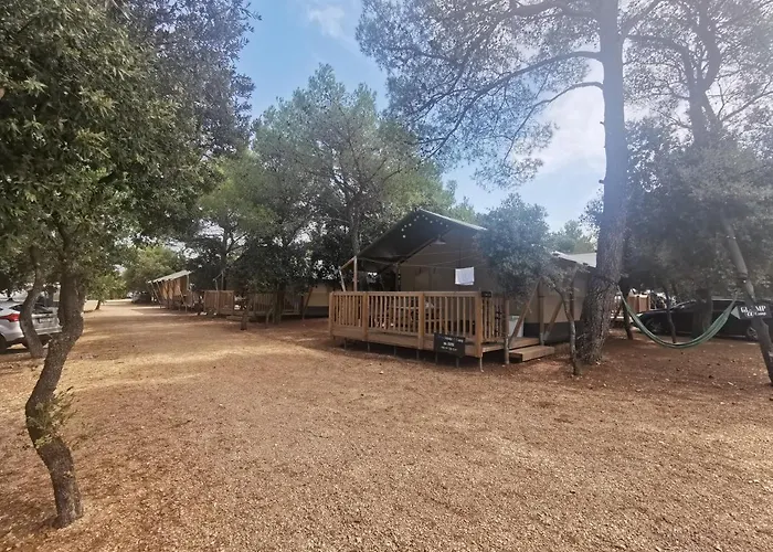 Park Soline Glamping Family Tent Biograd Na Moru
