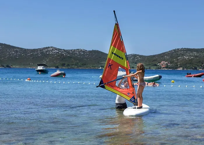 Luksusowy namiot Park Soline Glamping Family Tent 4*