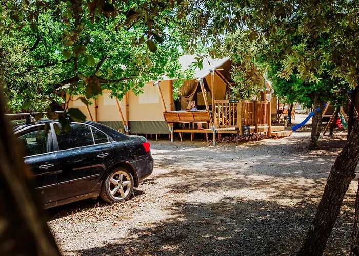 Park Soline Glamping Family Tent Luksuzni šator