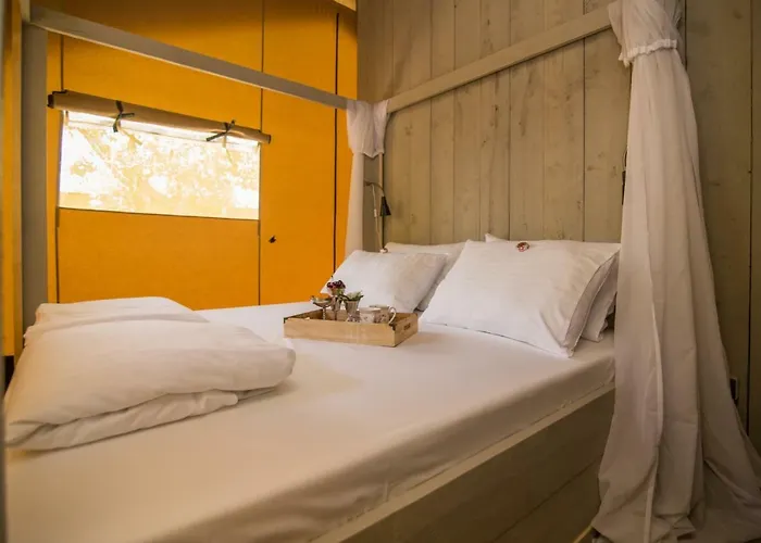 Park Soline Glamping Family Tent Luksuzni šator