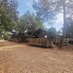Park Soline Glamping Family Tent ビオグラード・ナ・モル