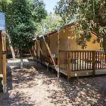 Park Soline Glamping Family Tent