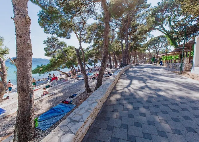 Kamp alanı Park Soline Glamping Family Tent Biograd Na Moru