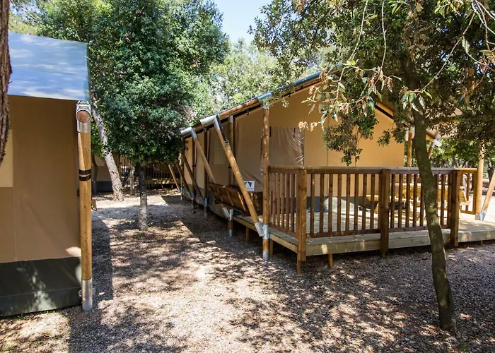 Park Soline Glamping Family Tent