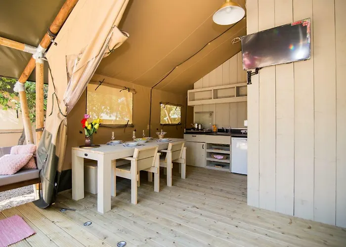 Park Soline Glamping Family Tent 4*
